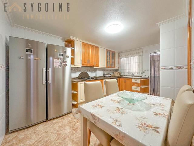 Piso en venta en Rojales. ¡Magnífico piso con terraza en Heredades, Almoradí!. Pisos.