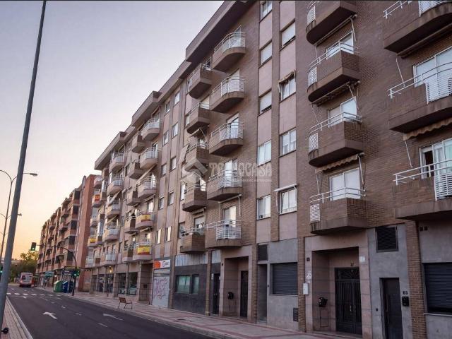 Piso en Venta en Rollo Puente Ladrillo