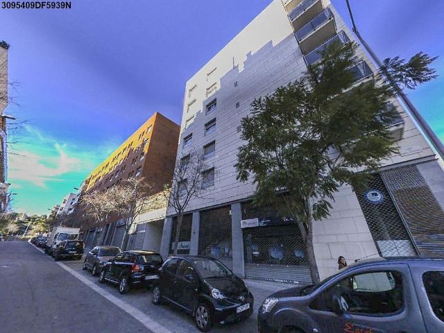 Piso en venta en ronda Mossèn Jacint Verdaguer, Mataró, de 140 m² 3 habitaciones por 305.000