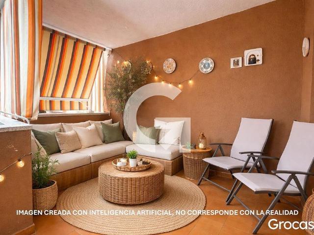 Piso en venta en ronda Antoni Comas, Mataró, de 106 m² 4 habitaciones por 299.000
