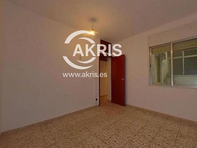 Piso en venta en ronda De la Torrassa, Hospitalet de Llobregat, L´, de 60 m² 3 habitaciones por 170.000