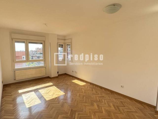Piso en Venta en Rosas Musas