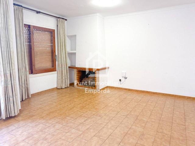 Piso en venta en Roses, Centre Costa Brava. Apartamento en venta en Roses. Pisos.