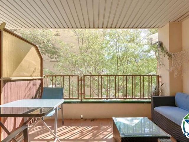 Piso en venta en Roses, Centre Costa Brava. apartamento en el centro de Roses a 200m de la playa. Pisos.