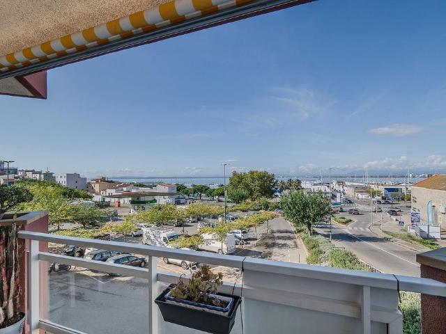 Piso en venta en Roses, de 54 m² 2 habitaciones por 223.000