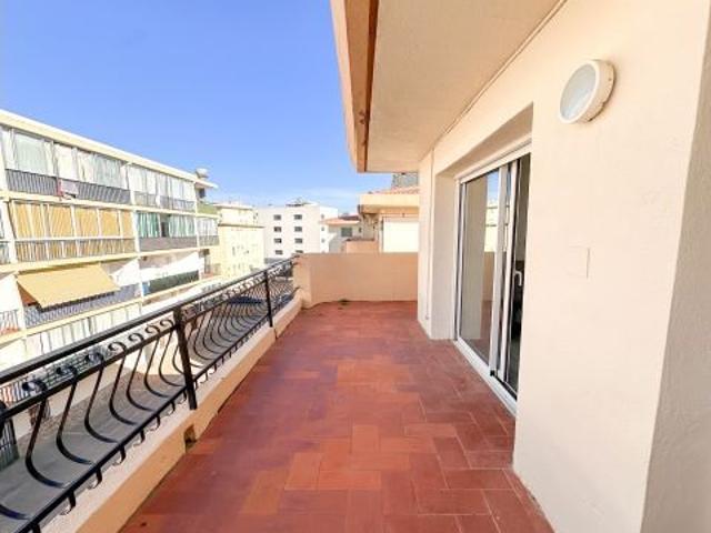 Piso en Venta en Roses, Girona