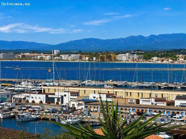 Piso en Venta en Roses, Girona