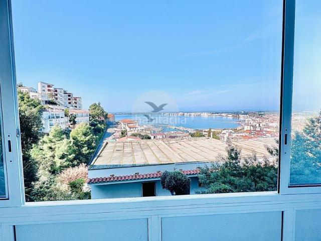 Piso en venta en Roses, Puig Rom Canyelles Almadrava Costa Brava. OPORTUNIDAD ÚNICA EN EL PUIG ROM CON VISTAS DE ENSUEÑO A LA BAHÍA DE ROSES !. Pisos.