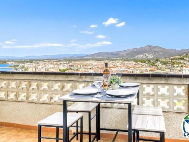 Piso en venta en Roses, Puig Rom Canyelles Almadrava Costa Brava. Pisos.