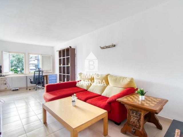 Piso en venta en Roses, Santa Margarida Costa Brava. Apartamento con amplia terraza orientada al sur en Santa Margarita, Roses. Pisos.