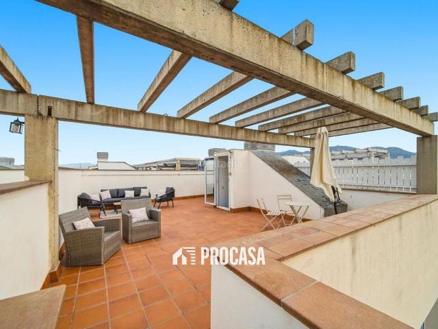 Piso en venta en Roses, Santa Margarida Costa Brava. Ático de 61 m2 y 60 m2 de terraza con licencia turística, Santa Margarita. Pisos.