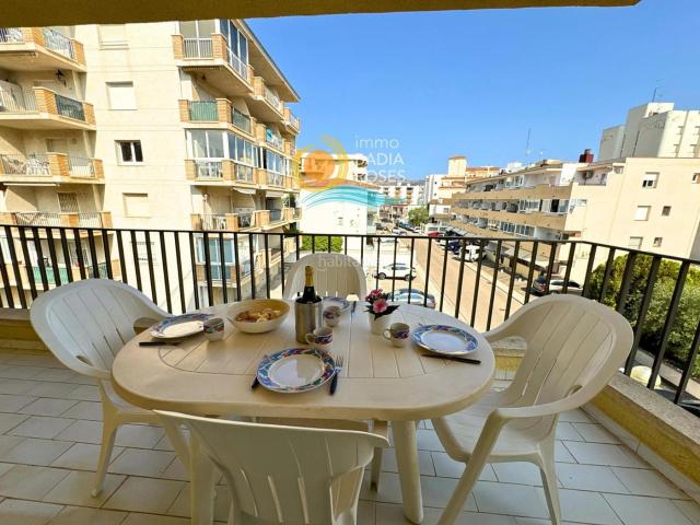Piso en venta en Roses, Santa Margarida Costa Brava. BONITO APARTAMENTO DE 1 HABITACIÓN EN SANTA MARGARITA A 300 METROS DE LA PLAYA. Pisos.