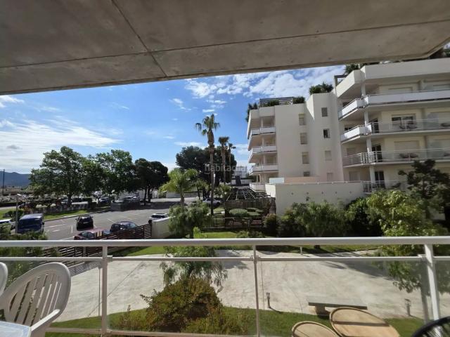 Piso en venta en Roses, Santa Margarida Costa Brava. Exclusivo piso con terraza y aparcamiento en Roses. La oportunidad perfecta para disfrutar de tu nuevo estilo de vida!. Pisos.
