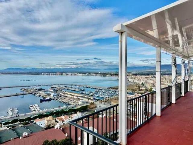 Piso en Venta en Roses