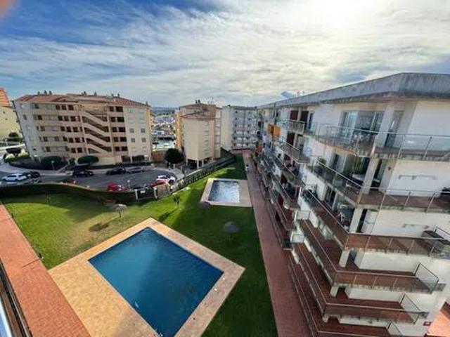 Piso en Venta en Roses