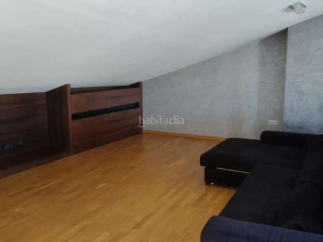Piso en venta en Rosselló. Dúplex espectacular con parking privado, trastero y amplias terrazas en Rosselló. Pisos.