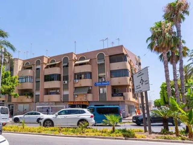 Piso en Venta en Roquetas de Mar
