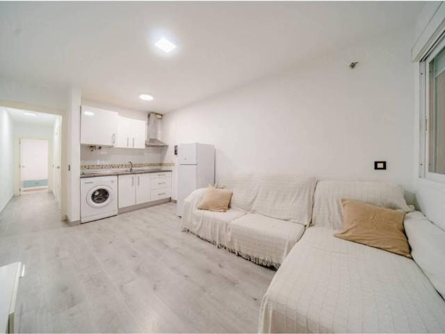 Piso en Venta en Roquetas de Mar