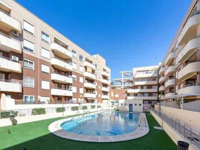 Piso en Venta en Roquetas de Mar