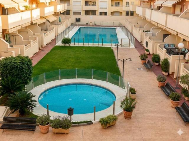 Piso en Venta en Roquetas de Mar