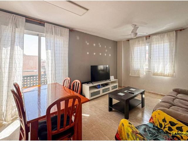 Piso en Venta en Roquetas de Mar
