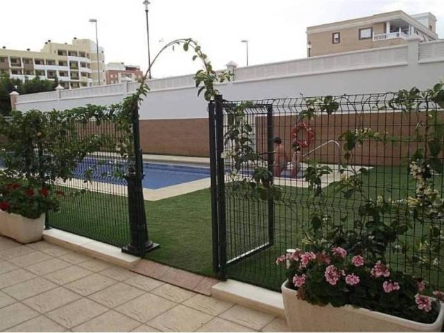 Piso en Venta en Roquetas de Mar