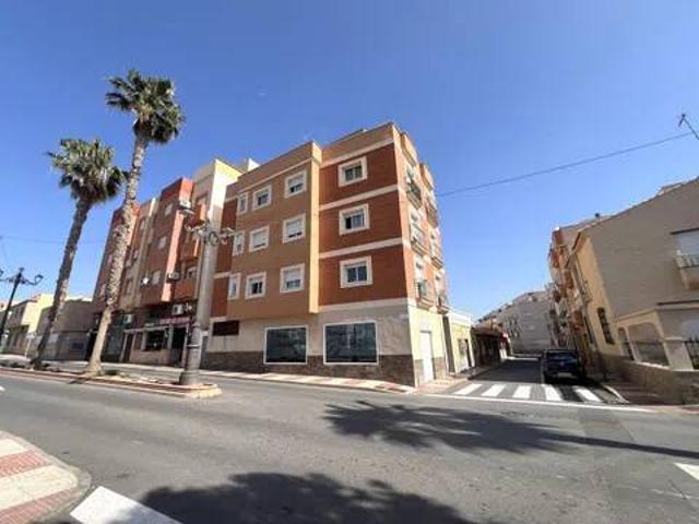 Piso en Venta en Roquetas de Mar