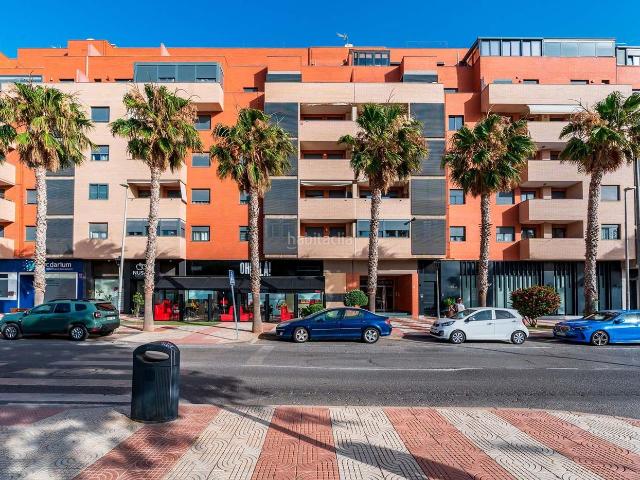 Piso en venta en Roquetas de Mar, Aguadulce Sur. Espectacular piso de diseño con calidades premium en el corazón de Aguadulce. Pisos Roquetas de.