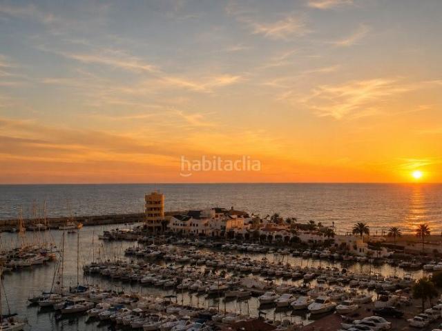 Piso en venta en Roquetas de Mar, El Puerto. APARTAMENTO CON VISTAS AL MAR. Pisos Roquetas de.