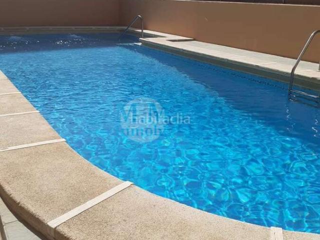 Piso en venta en Roquetas de Mar, El Puerto. Pisos Roquetas de.