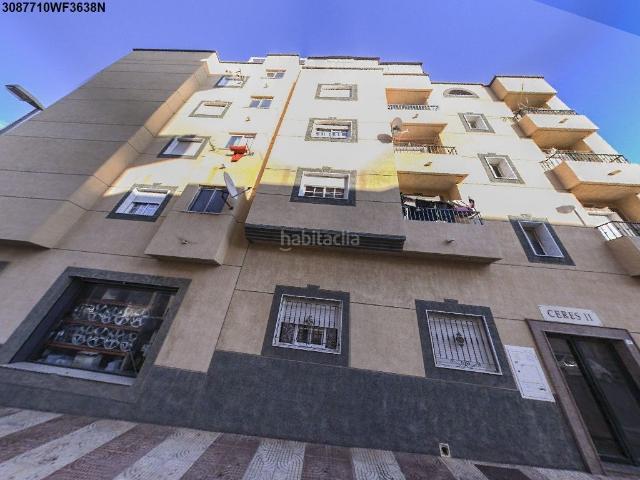 Piso en venta en Roquetas de Mar, Roquetas pueblo. Oportunidad. Pisos Roquetas de.