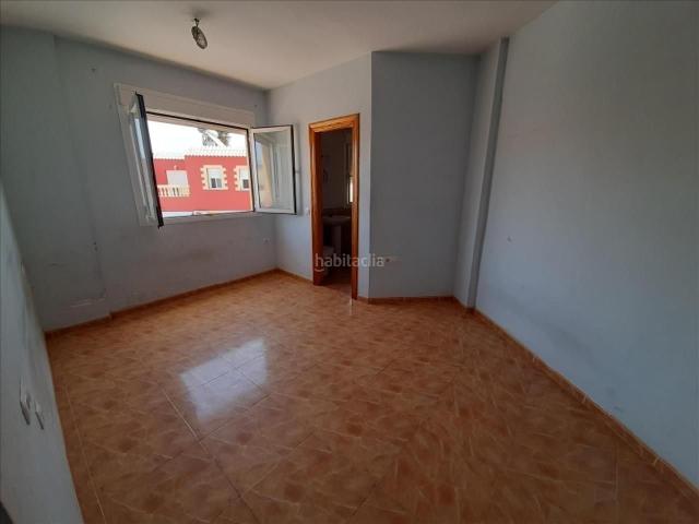 Piso en venta en Roquetas de Mar, Roquetas pueblo. Piso a reformar en venta en Roquetas de Mar, Almería. Pisos Roquetas de.