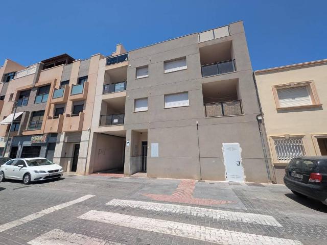 Piso en Venta en Roquetas Pueblo