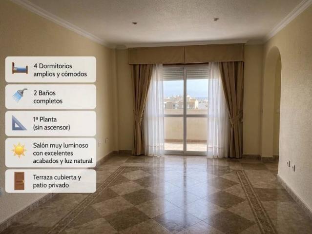 Piso en Venta en Roquetas Pueblo