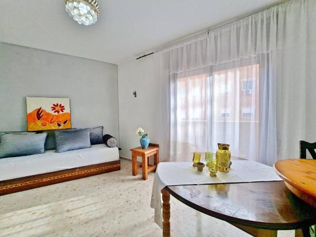 Piso en Venta en Roquetas Pueblo
