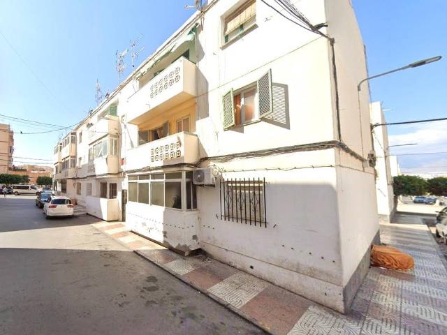 Piso en Venta en Roquetas Pueblo