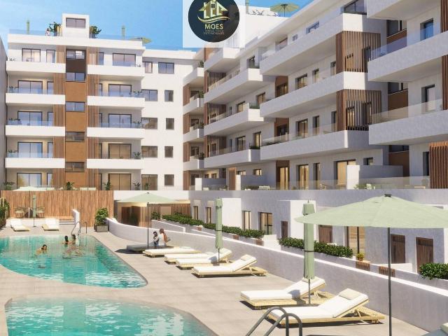 Piso en Venta en Roquetas Pueblo