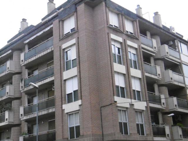 Piso en venta en Roquetes, de 96 m² 4 habitaciones por 110.000