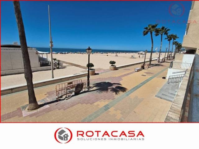 Piso en Venta en Rota