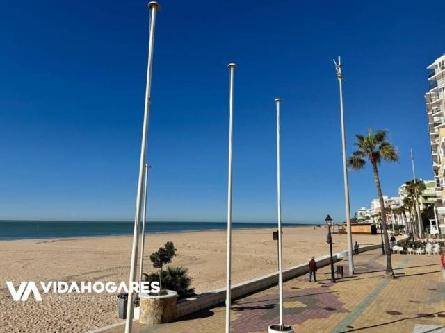 Piso en Venta en Rota