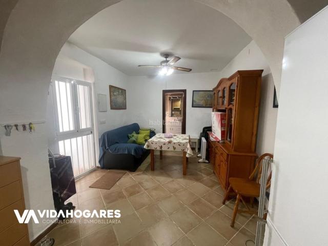 Piso en venta en Rota, Centro La Costilla. A solo 2 minutos de la playa y en pleno centro de la ciudadHay viviendas que destacan por sus metros, otras por su ubicación. y. Pisos.