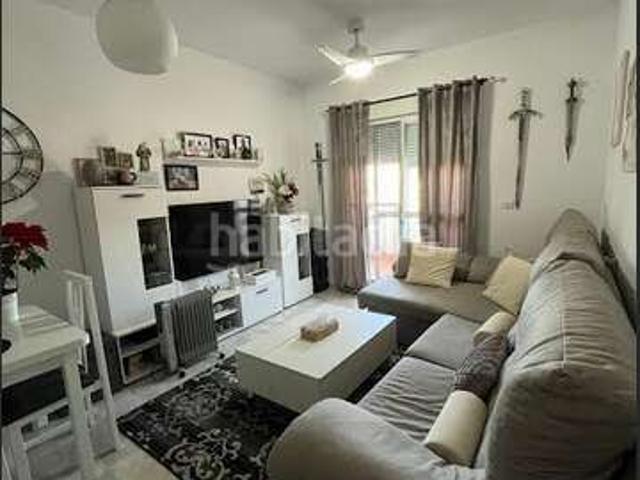 Piso en venta en Rota, Zona Carrefour. ESTUPENDO PISO EN URBANIZACIÓN PRIVADA CON PISCINA Y GARAJE Y TRASTERO. Pisos.
