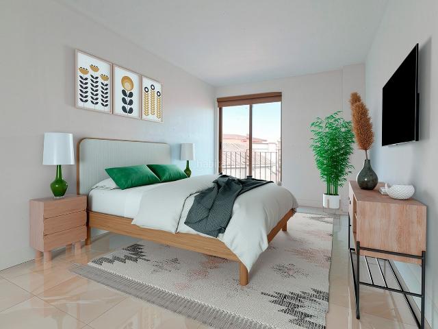 Piso en venta en Rotglá y Corberá. Vivienda amplia en Rotglà. Pisos Rotglá y.