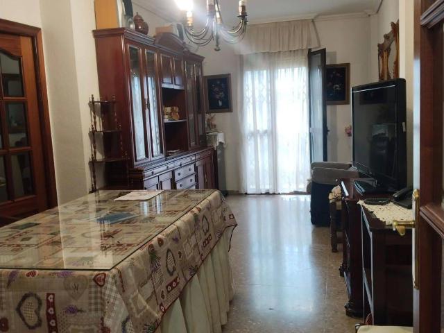 Piso en Venta en Sta. Marina San Andrés San Pablo San Lorenzo