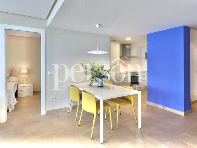 Piso en venta en Sueca, Bega de Mar. Espectacular apartamento en primera linea de Playa en Mareny de Barraquetes. Pisos.