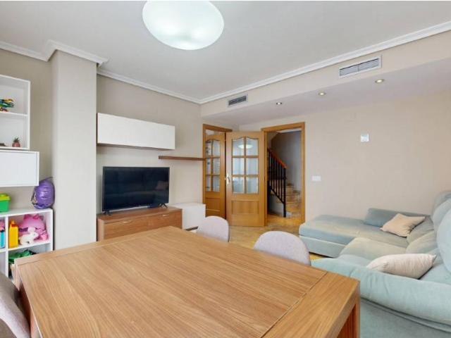 Piso en Venta en Sueca ciudad
