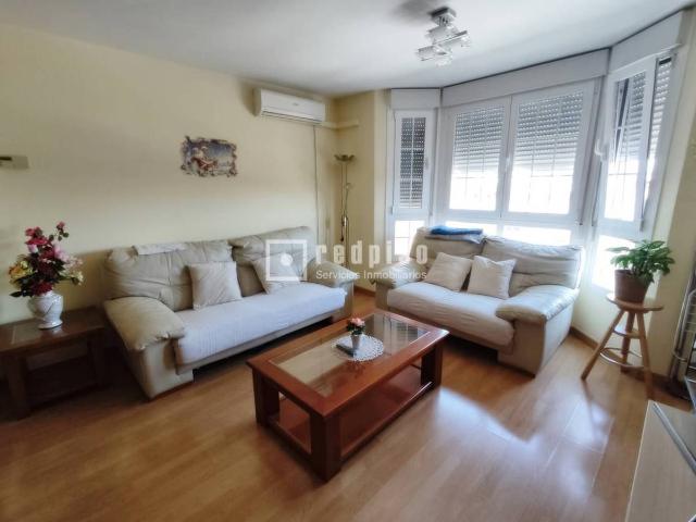Piso en Venta en Sur PAU 4