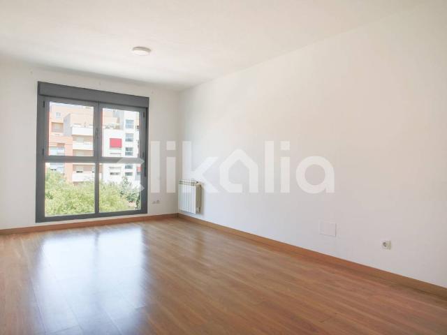 Piso en Venta en Sur PAU 4
