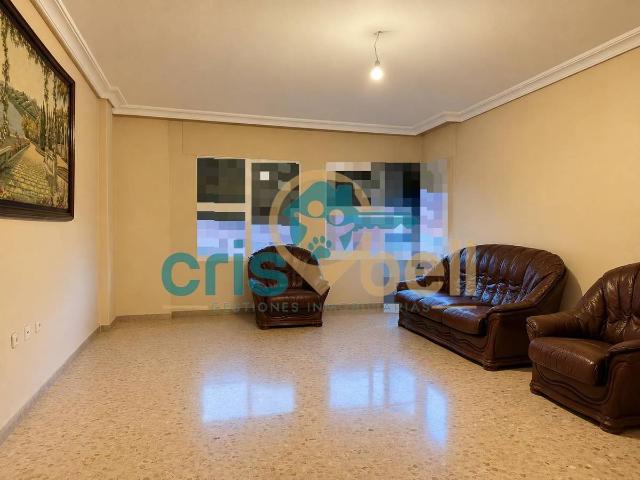 Piso en Venta en Sutullena