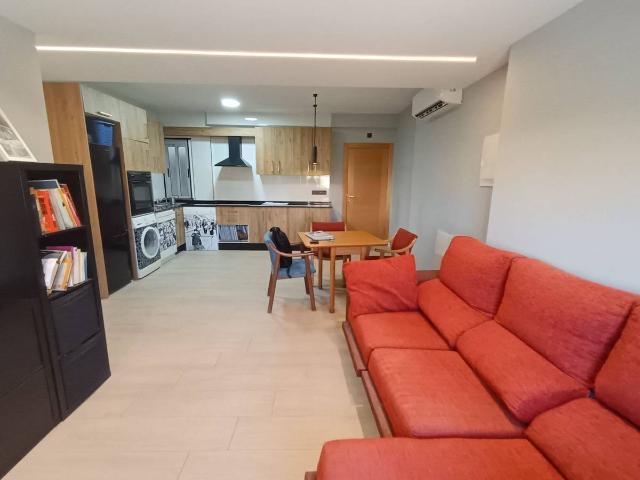 Piso en Venta en Sutullena